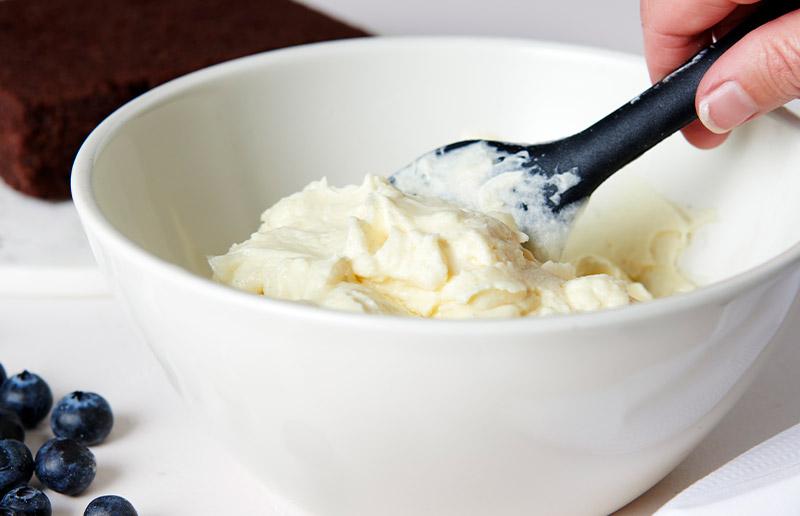 Møblér opskrift - Cremen i en sprøjtepose